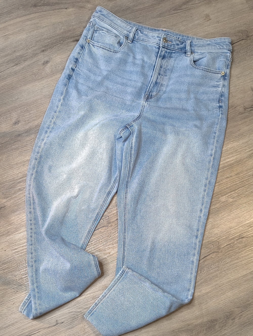 S1172 Mom Straight Stretch w/27.5" Inseam👖American Eagle Women's Size 14 Jean - Picture 3 of 9
